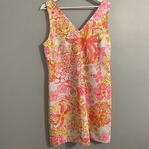 Women's Size 16 Lilly Pulitzer Mikayla Dress in "Happiness is in a resort" print